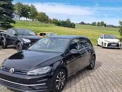 Schwarz Gebraucht 2019 VW Golf VII IQ Drive Limousine | 19.990 € (Etwas zu teuer)