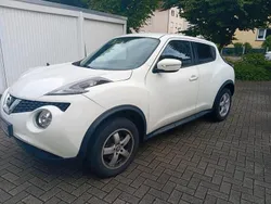 Weiß Gebraucht 2016 Nissan Juke SUV | 8.850 €