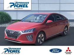 Rot(metallic) Gebraucht 2020 Hyundai Ioniq Style Limousine | 18.930 € (Fairer Preis)