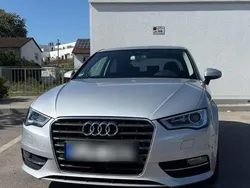 Silber Gebraucht 2013 Audi A3 Ambiente Limousine | 9.000 € (Guter Preis)