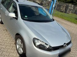 Silber Gebraucht 2012 VW Golf VI Kombi | 5.000 € (Guter Preis)