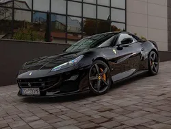 Schwarz Gebraucht 2023 Ferrari Portofino Cabrio | 229.000 € (Teuer)