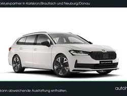 Weiß Neu 2025 Skoda Superb SportLine Kombi | 52.690 € (Etwas zu teuer)