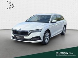 Weiß Gebraucht 2023 Skoda Octavia Style Kombi | 24.190 € (Fairer Preis)