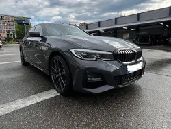 Grau Gebraucht 2020 BMW 330e M Sport Limousine | 31.000 € (Fairer Preis)