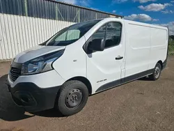 Weiß Gebraucht 2015 Renault Trafic Van | 5.399 €