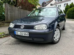 Blau Gebraucht 2000 VW Golf IV Edition Limousine | 1.850 € (Fairer Preis)