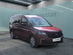 Rot Gebraucht 2024 Ford Grand Tourneo Connect Titanium Van / Kleinbus | 39.308 € (Fairer Preis)