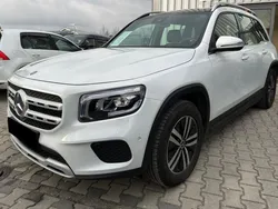 Weiß Gebraucht 2021 Mercedes GLB200 Style SUV | 18.500 €