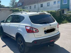 Weiß Gebraucht 2012 Nissan Qashqai SUV | 5.400 € (Fairer Preis)