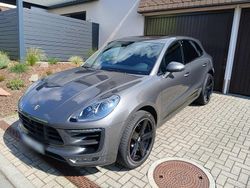 Grau Gebraucht 2016 Porsche Macan SUV | 36.800 € (Etwas zu teuer)