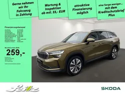 Bronx gold metallic Gebraucht 2024 Skoda Kodiaq Selection SUV | 44.500 € (Superpreis)