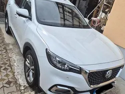 Weiß Gebraucht 2022 MG EHS Luxury SUV | 18.100 € (Guter Preis)