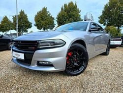 Grau Gebraucht 2016 Dodge Charger SXT Limousine | 23.990 €