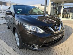Schwarz Gebraucht 2015 Nissan Qashqai 360º SUV | 14.990 € (Fairer Preis)