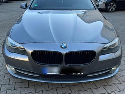 Grau Gebraucht 2010 BMW 528 Limousine | 9.999 € (Fairer Preis)