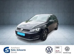 Schwarz Gebraucht 2016 VW Golf VII Allstar Limousine | 14.970 € (Fairer Preis)