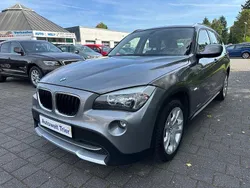 Grau Gebraucht 2011 BMW X1 Sport Line SUV | 9.590 € (Fairer Preis)
