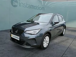 Grau Gebraucht 2024 Seat Arona Style SUV | 21.899 € (Fairer Preis)