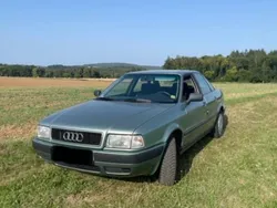 Grün Gebraucht 1993 Audi 80 Kleinwagen | 999 €