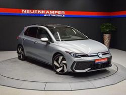 Silber Gebraucht 2024 VW Golf VIII Limousine | 34.990 € (Guter Preis)