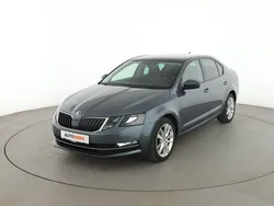 Grau Gebraucht 2018 Skoda Octavia Style Limousine | 15.750 € (Fairer Preis)