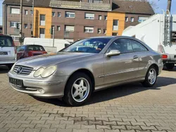 Cubanitsilber metallic Gebraucht 2004 Mercedes CLK320 Elegance Coupé | 2.450 € (Superpreis)