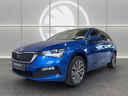 Blau Gebraucht 2022 Skoda Scala Tour Kleinwagen | 16.489 € (Guter Preis)