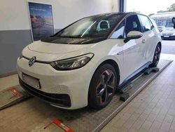 Weiß Gebraucht 2022 VW ID.3 Pro Kleinwagen | 19.880 € (Guter Preis)