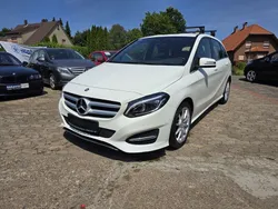 Weiß Gebraucht 2016 Mercedes B180 Van / Kleinbus | 13.400 € (Guter Preis)