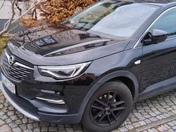 Schwarz Gebraucht 2017 Opel Grandland X SUV | 14.900 € (Etwas zu teuer)