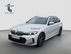 Weiß Gebraucht 2025 BMW 320 M Sport Kombi | 38.880 € (Superpreis)