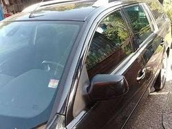 Schwarz Gebraucht 2006 Ford Mondeo Ghia Kombi | 625 € (Superpreis)