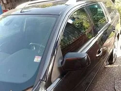 Schwarz Gebraucht 2006 Ford Mondeo Ghia Kombi | 625 € (Superpreis)