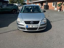 Grau Gebraucht 2007 VW Polo Kleinwagen | 1.500 € (Fairer Preis)