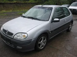 Silber Gebraucht 2002 Citroën Saxo Kleinwagen | 999 € (Fairer Preis)