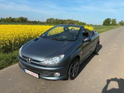 Grau Gebraucht 2006 Peugeot 206 CC Platinum Cabrio | 1.600 € (Guter Preis)