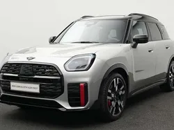 Grau Gebraucht 2024 Mini John Cooper Works Countryman SUV | 44.393 € (Superpreis)