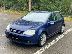 Blau Gebraucht 2007 VW Golf V Edition Kleinwagen | 1.700 € (Guter Preis)