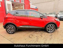 Dezirrotmetallic Gebraucht 2016 Renault Captur XMOD SUV | 11.490 € (Fairer Preis)