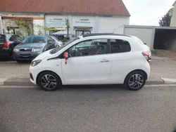Weiß Gebraucht 2016 Peugeot 108 Urban Move Kleinwagen | 7.500 €