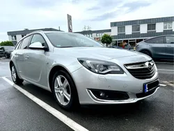Silber Gebraucht 2016 Opel Insignia Sport Kombi | 8.299 € (Etwas zu teuer)
