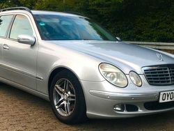Silber Gebraucht 2006 Mercedes E220 Elegance Kombi | 1.440 € (Superpreis)