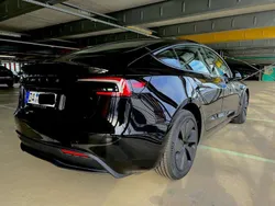Schwarz Gebraucht 2023 Tesla Model 3 RWD Limousine | 37.200 € (Teuer)