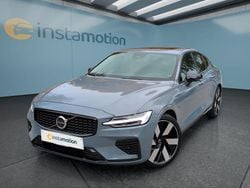 Grau Gebraucht 2024 Volvo S60 Limousine | 39.749 € (Guter Preis)