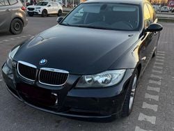 Schwarz Gebraucht 2008 BMW 320 Limousine | 5.000 € (Guter Preis)