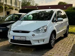 Weiß Gebraucht 2009 Ford S-MAX S Van / Kleinbus | 2.500 € (Etwas zu teuer)
