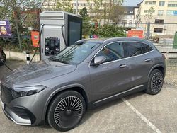 Grau Gebraucht 2024 Mercedes EQA300 AMG line Plus SUV | 38.900 € (Fairer Preis)