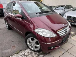 Saturnrot Gebraucht 2011 Mercedes A150 Kleinwagen | 8.500 € (Etwas zu teuer)