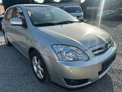 Silber Gebraucht 2005 Toyota Corolla Sol Limousine | 6.999 € (Teuer)